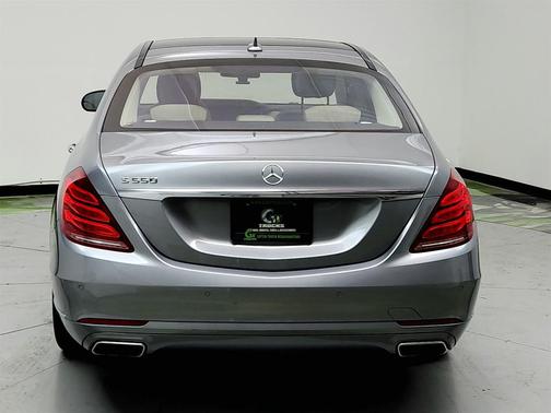 2014 Mercedes-Benz S-Class S550