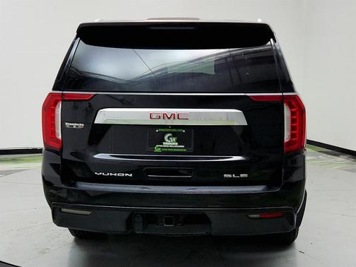 2022 GMC Yukon XL SLE
