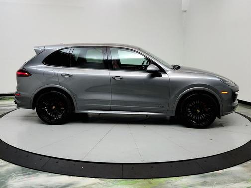 2018 Porsche Cayenne GTS