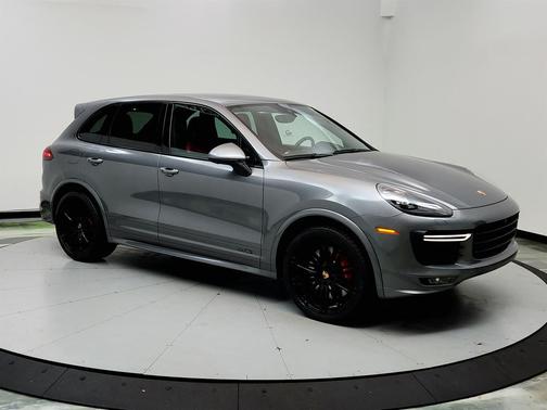 2018 Porsche Cayenne GTS