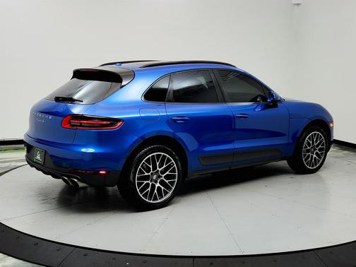 2018 Porsche Macan S
