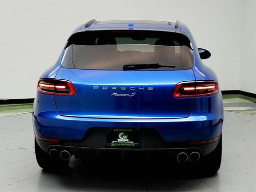 2018 Porsche Macan S