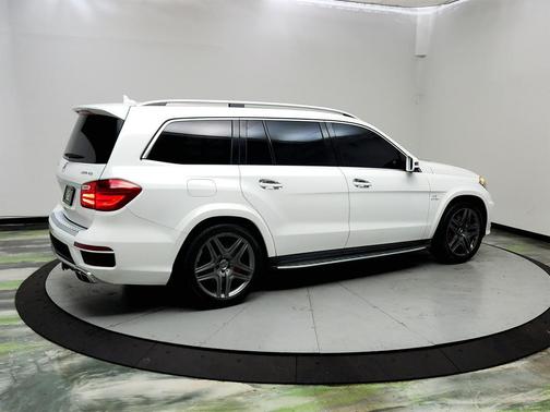 White 2015 Mercedes-Benz GL-Class GL 63 AMG