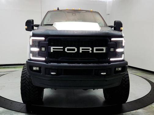 2019 Ford F-350 Lariat