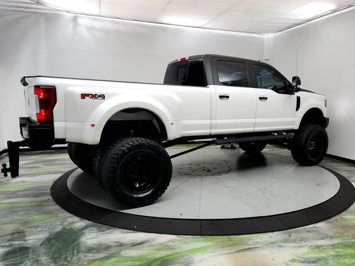 2019 Ford F-350 Lariat