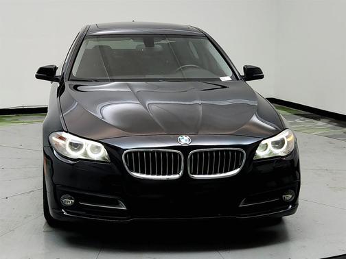 2016 BMW 528 528i