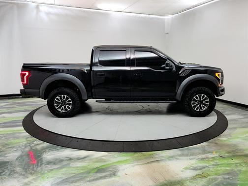 Black 2018 Ford F-150 Raptor
