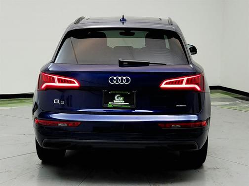 2019 Audi Q5 Prestige