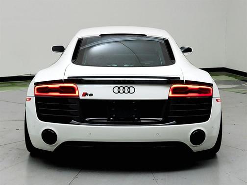 2014 Audi R8 5.2