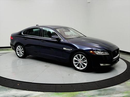 2018 Jaguar XF 25t Premium