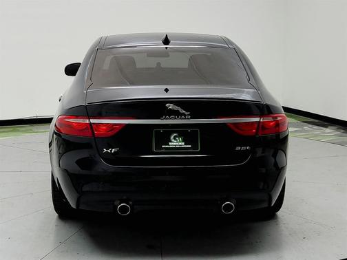 2016 Jaguar XF 35t R-Sport