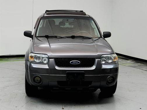 2005 Ford Escape Limited