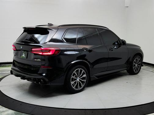 2021 BMW X5 M50i