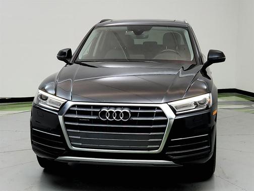 2018 Audi Q5 Premium