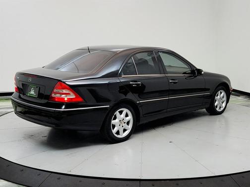 2003 Mercedes-Benz C-Class C240