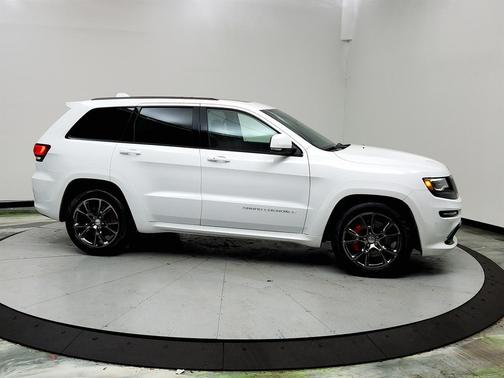 2016 Jeep Grand Cherokee SRT