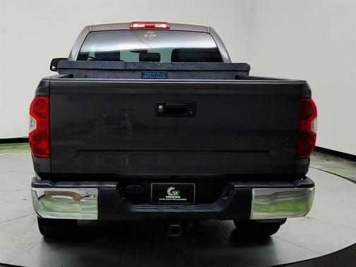 2014 Toyota Tundra SR5