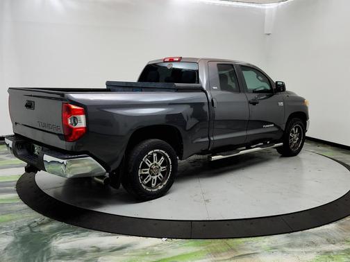 2014 Toyota Tundra SR5