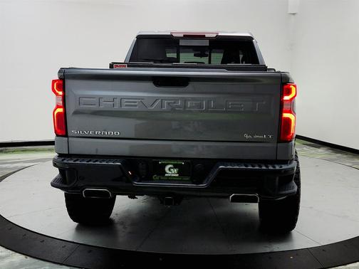 Gray 2021 Chevrolet Silverado 1500 LT Trail Boss