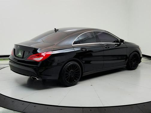 2016 Mercedes-Benz CLA-Class Base