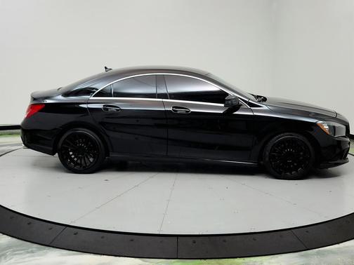 2016 Mercedes-Benz CLA-Class Base