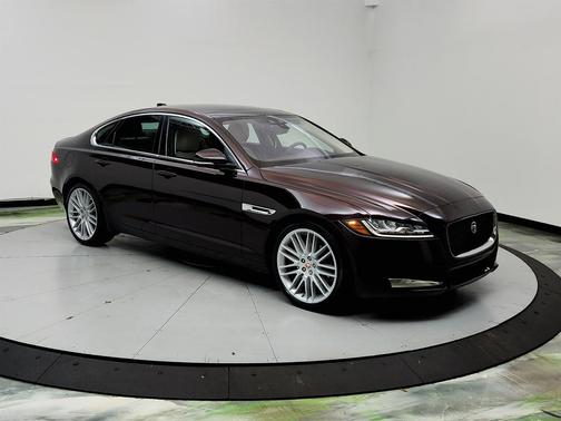 2018 Jaguar XF 25t Prestige
