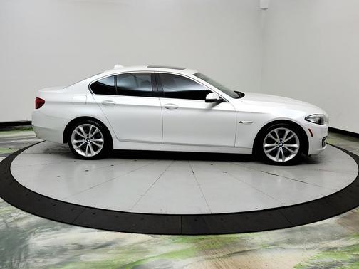 Gray 2016 BMW 535 535i