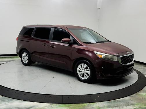 Red 2015 Kia Sedona LX