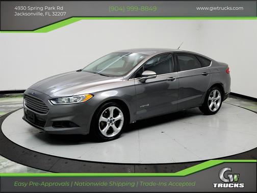 Gray 2014 Ford Fusion Hybrid SE