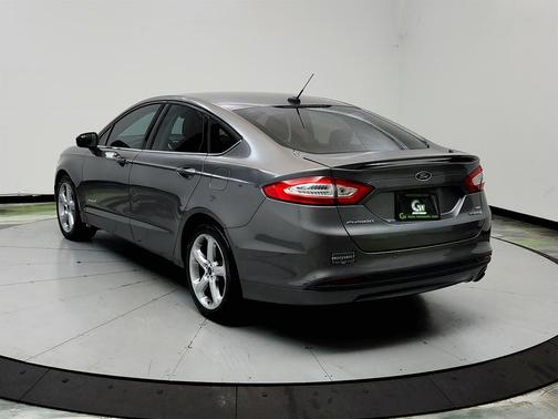 Gray 2014 Ford Fusion Hybrid SE