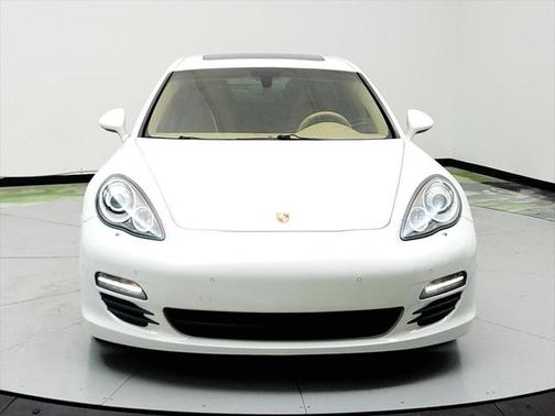 2012 Porsche Panamera 4