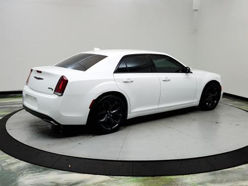 White 2021 Chrysler 300 S