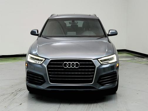 2016 Audi Q3 Prestige