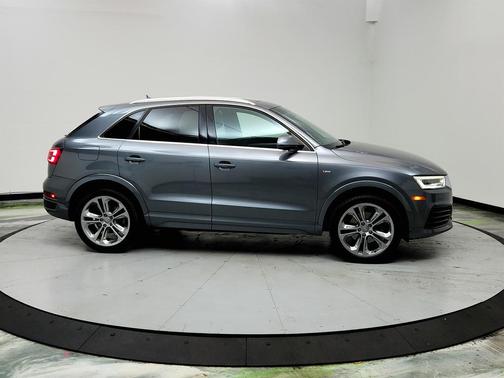 2016 Audi Q3 Prestige