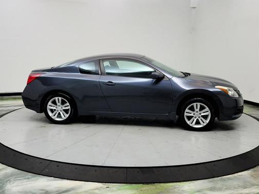 Gray 2010 Nissan Altima 2.5 S