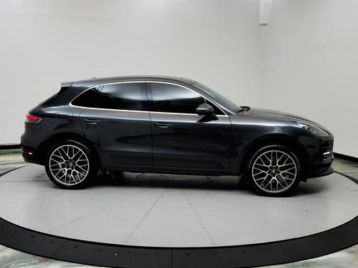 2021 Porsche Macan S
