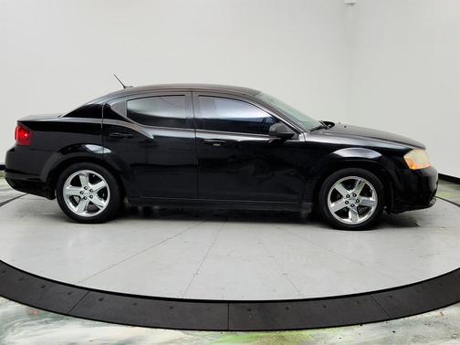 2013 Dodge Avenger SE