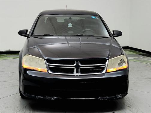 2013 Dodge Avenger SE