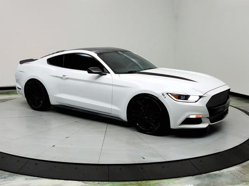 2017 Ford Mustang V6