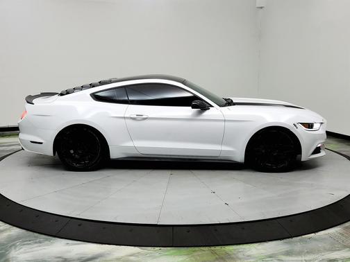 2017 Ford Mustang V6