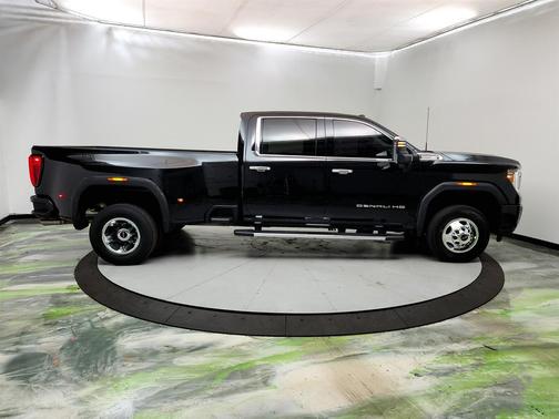 2021 GMC Sierra 3500 Denali