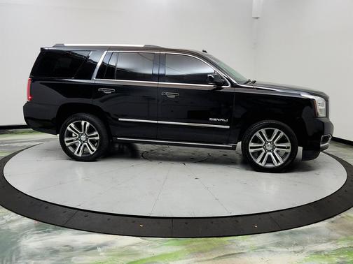 Black 2018 GMC Yukon Denali