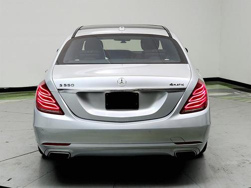 2017 Mercedes-Benz S-Class S550