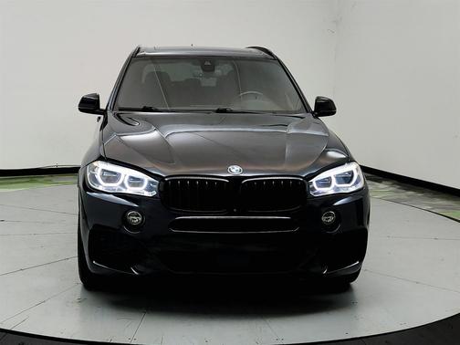 Black 2018 BMW X5 xDrive50i