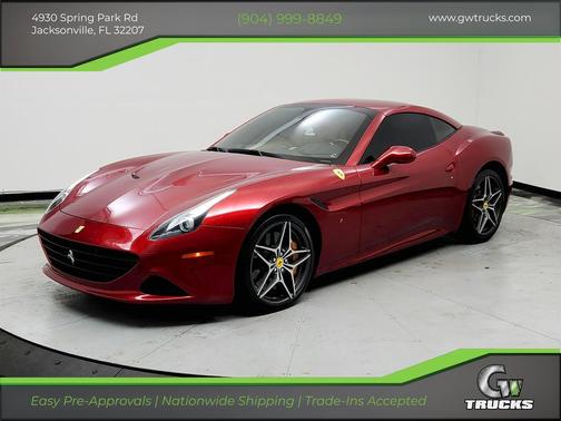 Red 2017 Ferrari California T