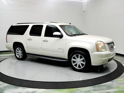 2011 GMC Yukon XL Denali
