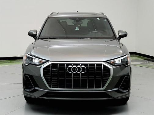 2020 Audi Q3 45 S line Premium