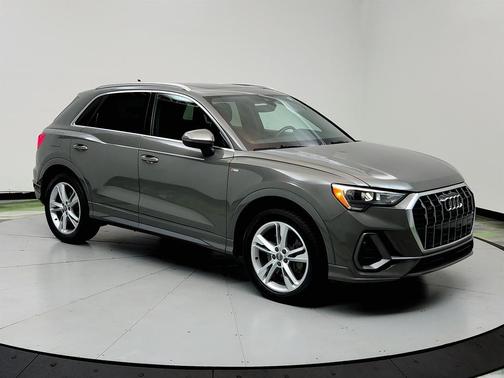 2020 Audi Q3 45 S line Premium