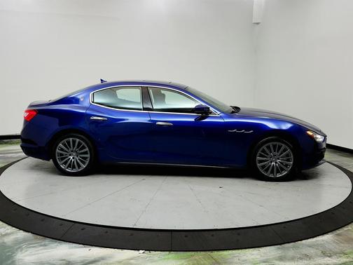 2018 Maserati Ghibli Base