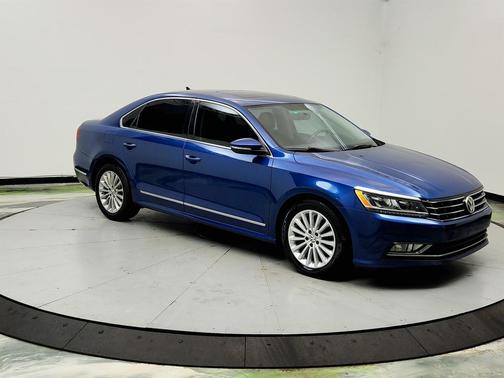 Blue 2017 Volkswagen Passat 1.8T SE